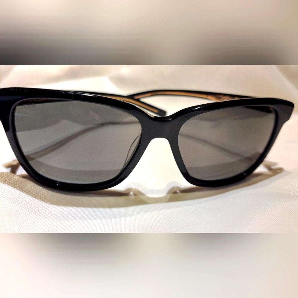 Costa Del Mar May Polarized Sunglasses. Large Black Frames. - Picture 3 of 14